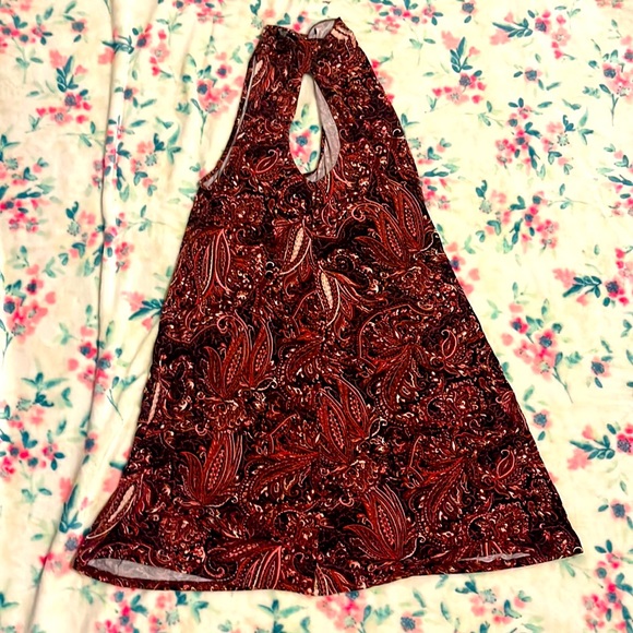 To small - Picture 1 of 3